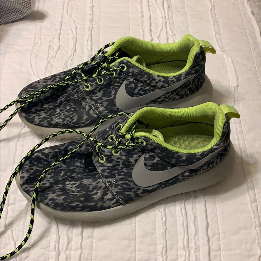 Nike shoes